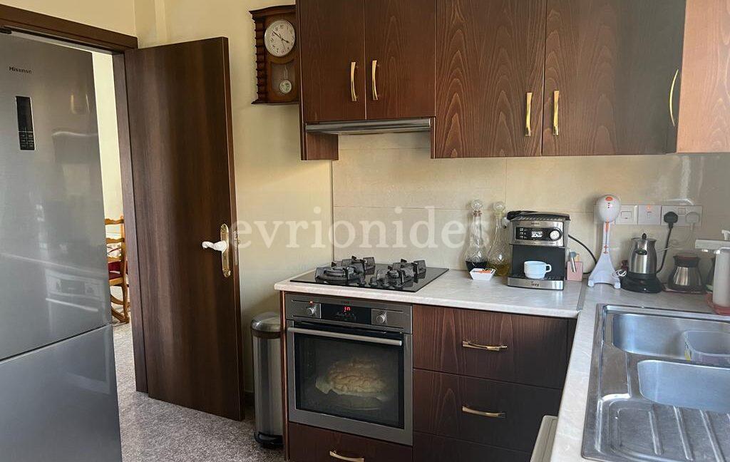 Evgenios Vrionides Real Estate Ltd 4 Bedroom Villa In Kato Polemidia 39