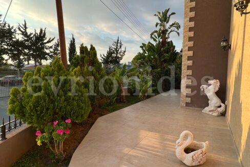 Evgenios Vrionides Real Estate Ltd 4 Bedroom Villa In Kato Polemidia 62