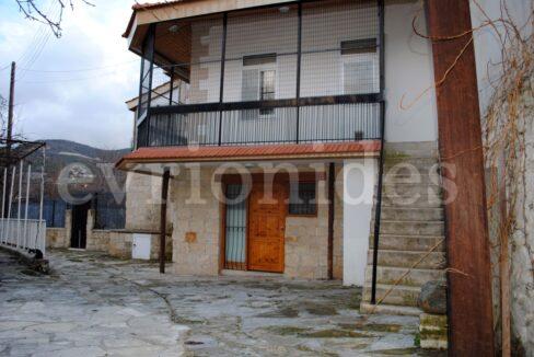 Evgenios Vrionides Real Estate Ltd A 3 Bedroom Stone Built House In Mandria Village Limassol 10