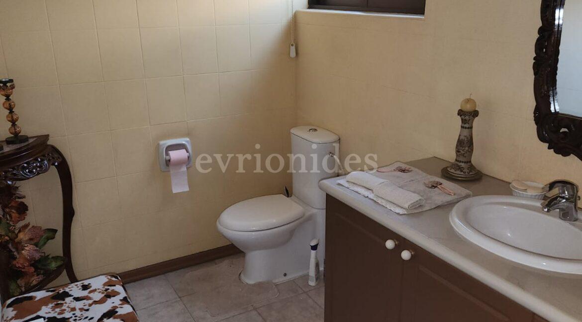 Evgenios Vrionides Real Estate Ltd 3 Bedroom Villa In Agios Tychonas 21