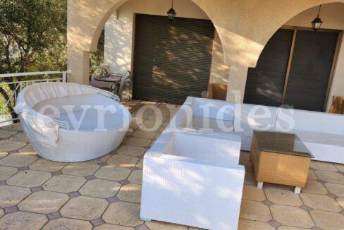 Evgenios Vrionides Real Estate Ltd 3 Bedroom Villa In Agios Tychonas 26