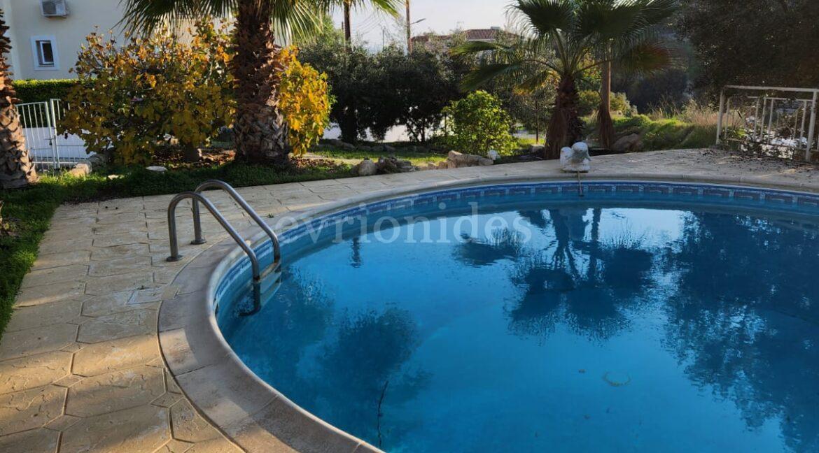 Evgenios Vrionides Real Estate Ltd 3 Bedroom Villa In Agios Tychonas 34