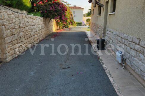 Evgenios Vrionides Real Estate Ltd 3 Bedroom Villa In Agios Tychonas 40