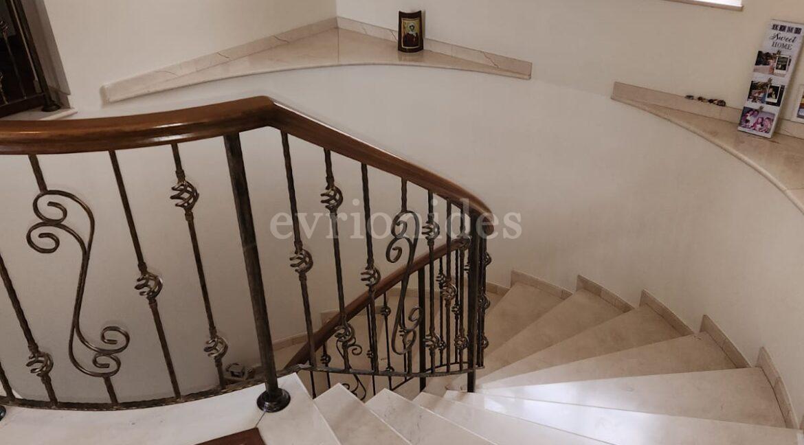 Evgenios Vrionides Real Estate Ltd Four Bedroom Villa Plus Office In Ekali Area 20