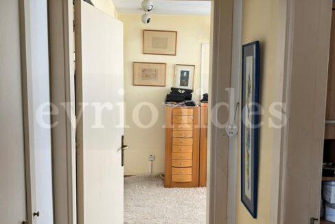 Evgenios Vrionides Real Estate Ltd Top Floor 3 Bedroom Apartment In Ekali Area 08