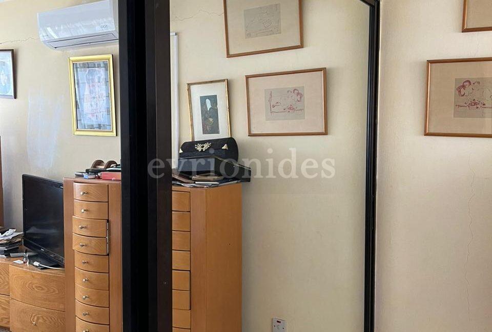 Evgenios Vrionides Real Estate Ltd Top Floor 3 Bedroom Apartment In Ekali Area 12