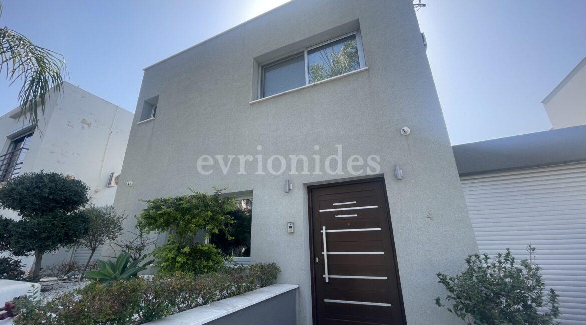 Evgenios Vrionides Real Estate Ltd A Luxury 2 Storey House In Ayios Athanasios 24