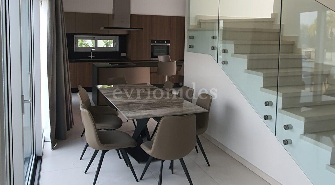 Evgenios Vrionides Real Estate Ltd 3 Bedroom Modern Villa Kalogiroi Hills In Limassol 04