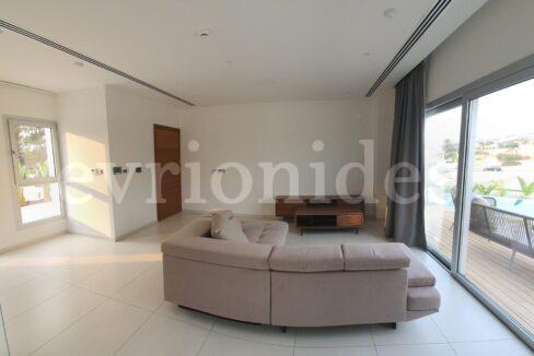 Evgenios Vrionides Real Estate Ltd 3 Bedroom Modern Villa Kalogiroi Hills In Limassol 07