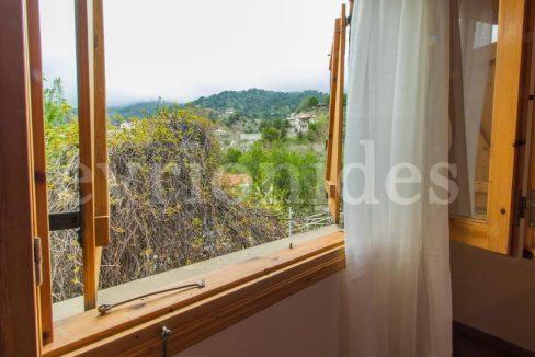 Evgenios Vrionides Real Estate Ltd 3 Bedroom Villa In Foini Village 03