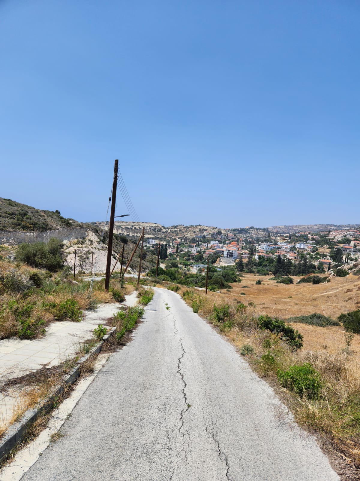 Plot of land in Agios Tychonas area