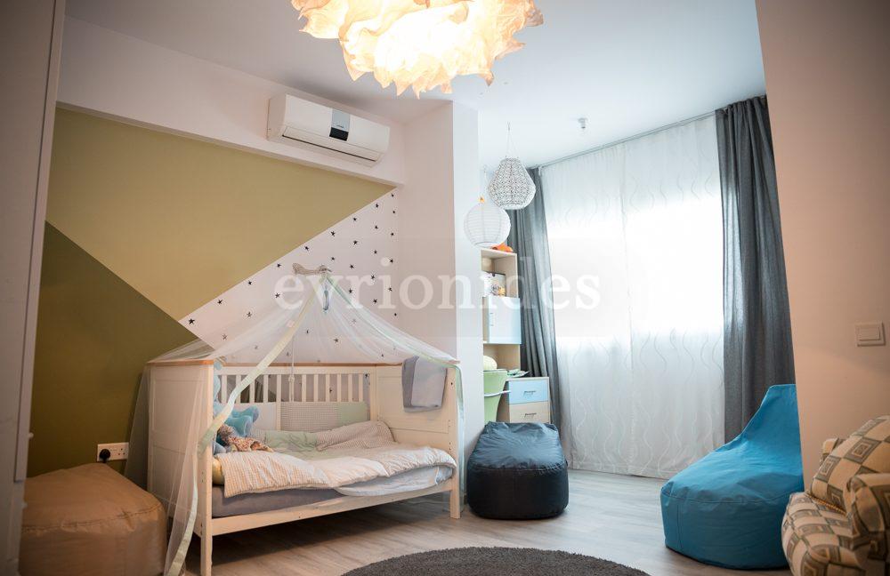 Evgenios Vrionides Real Estate Ltd 3 Bedroom First Floor Apartment Fully Renovated 05