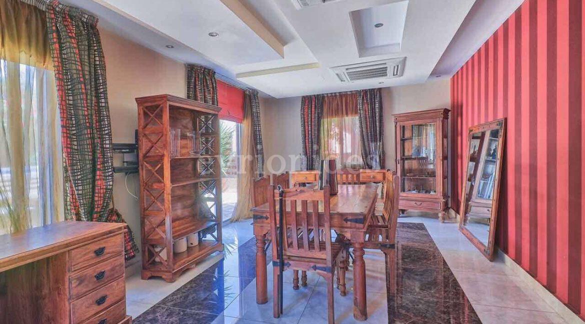 Evgenios Vrionides Real Estate Ltd 4 Bedroom Villa In Agios Tychonas 15