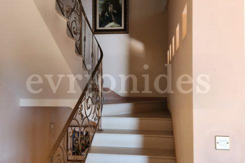 Evgenios Vrionides Real Estate Ltd 4 Bedroom Semi Detached House In Zakaki 17