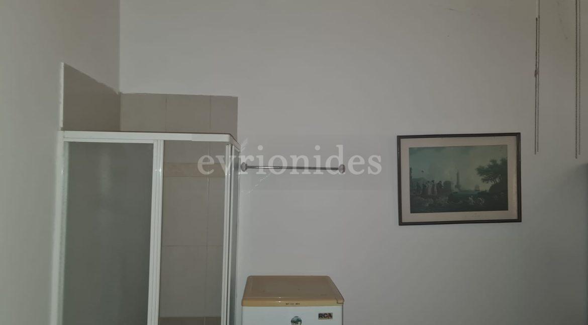 Evgenios Vrionides Real Estate Ltd 4 Bedroom Small House In Town Center 100 Meters From The Sea 07
