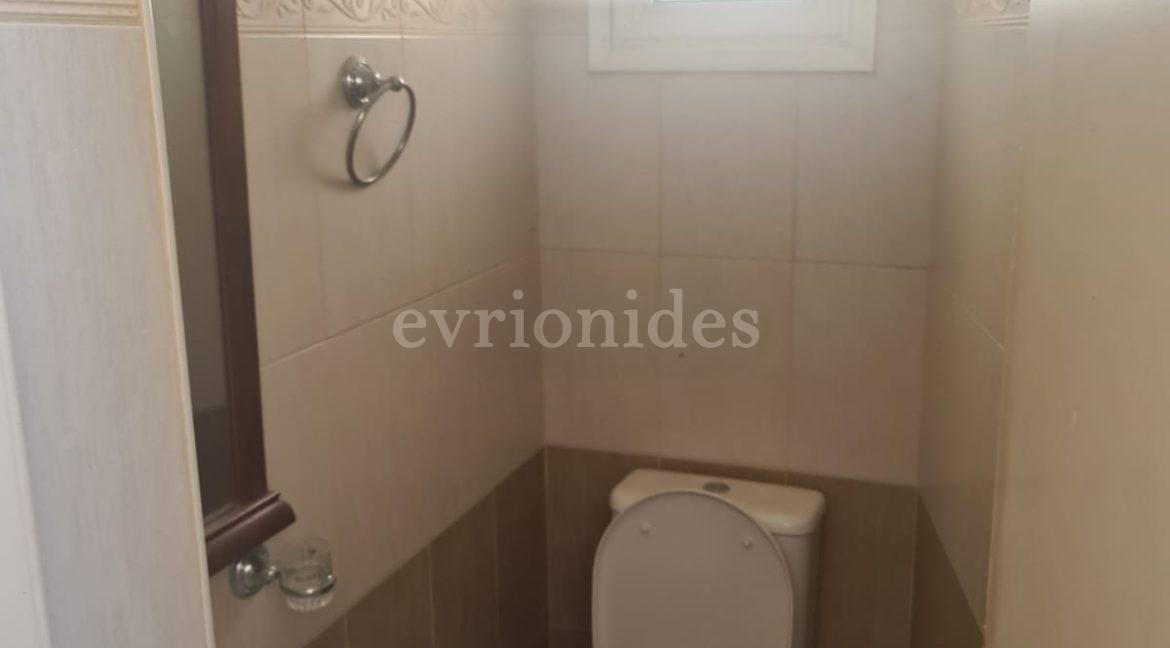 Evgenios Vrionides Real Estate Ltd 4 Bedroom Small House In Town Center 100 Meters From The Sea 14
