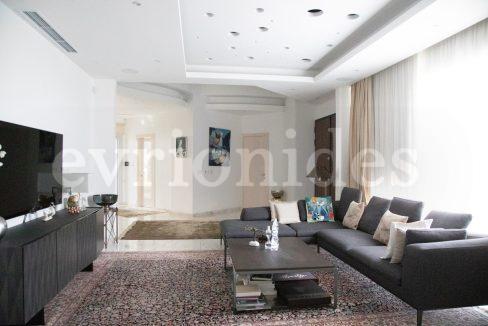 Evgenios Vrionides Real Estate Ltd Luxury 5 Bedroom Villa In Agios Tychonas 08