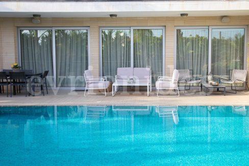 Evgenios Vrionides Real Estate Ltd Luxury 5 Bedroom Villa In Agios Tychonas 17