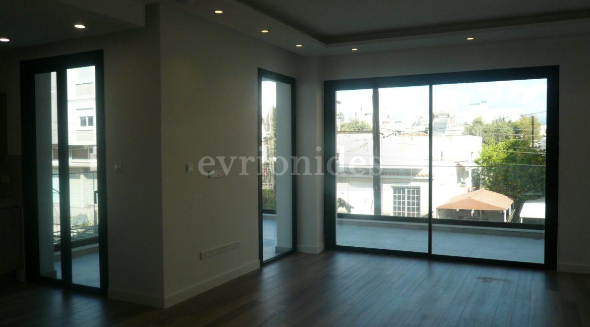 Evgenios Vrionides Real Estate Ltd 3 Bedroom Apartment In City Center 03