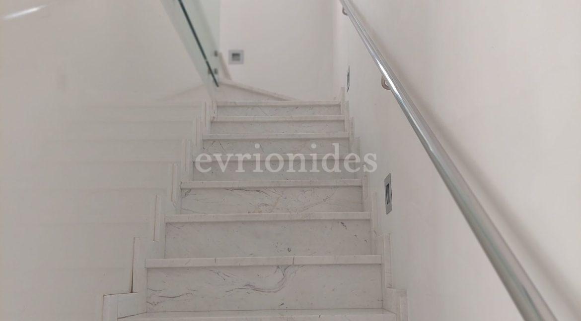 Evgenios Vrionides Real Estate Ltd 5 Bedroom Luxury Villa In Governors Beach 24