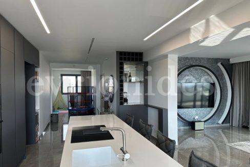 Evgenios Vrionides Real Estate Ltd Fully Renovated Modern Luxurious 3 Bedroom Apartment 13