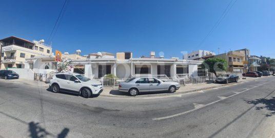 Plot of land with 2 ground floor houses in Apostolos Andreas area